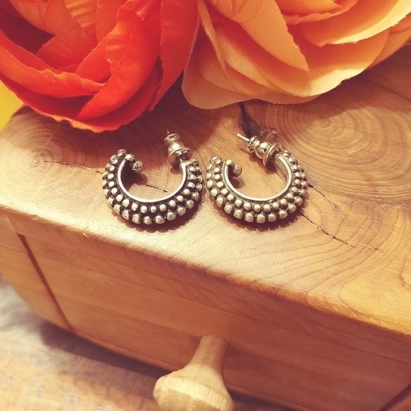 Jewelry - Knobby silver hoop earrings